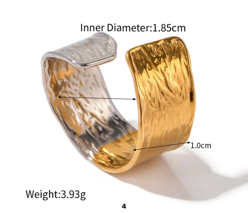 Two Tone Statement Set