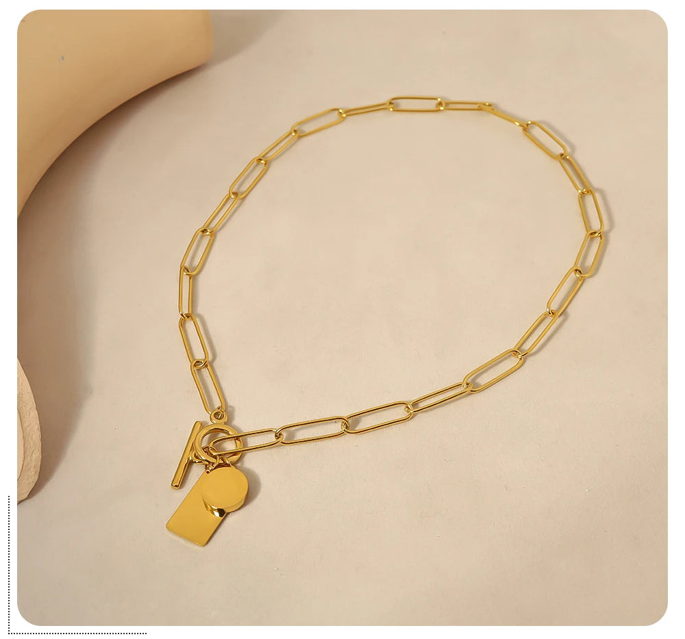 Golden Link Toggle Necklace