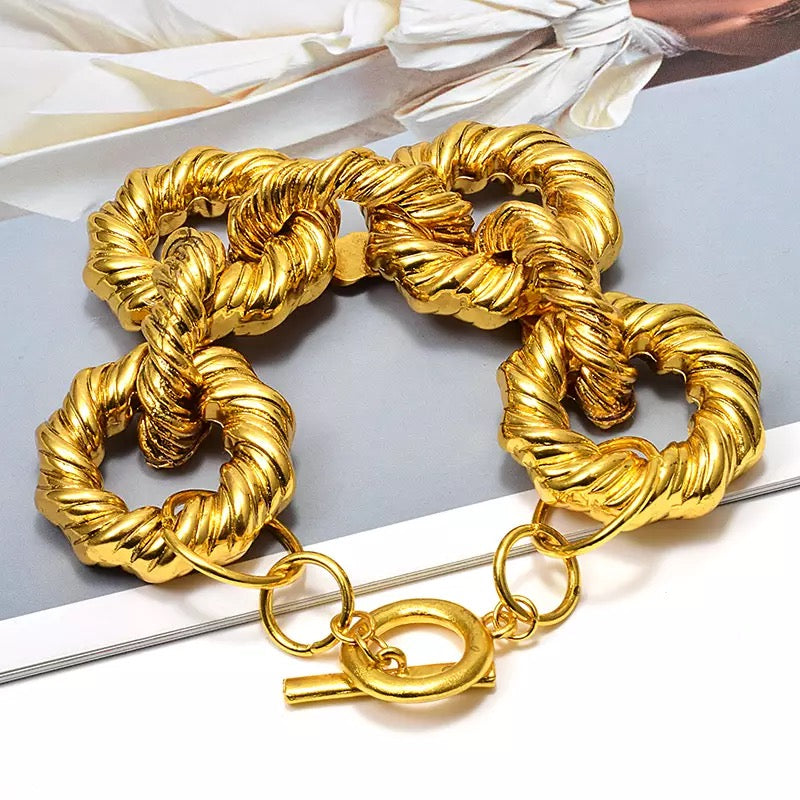 Twisted Vintage Link Set
