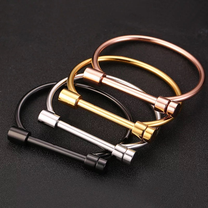 Horseshoe Cuff Bracelet Set
