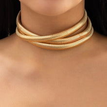 Load image into Gallery viewer, Spiral Layered Choker
